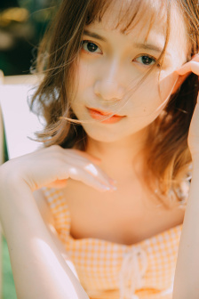 芳龄十六
